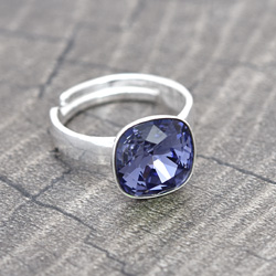 Bague Cushion Cut 10MM en Argent et Cristal Tanzanite