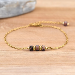 Bracelet en Pierre Naturelle Bracelet Nora en Acier Dor et Pierres Naturelles Heishi 4mm - Rhodonite